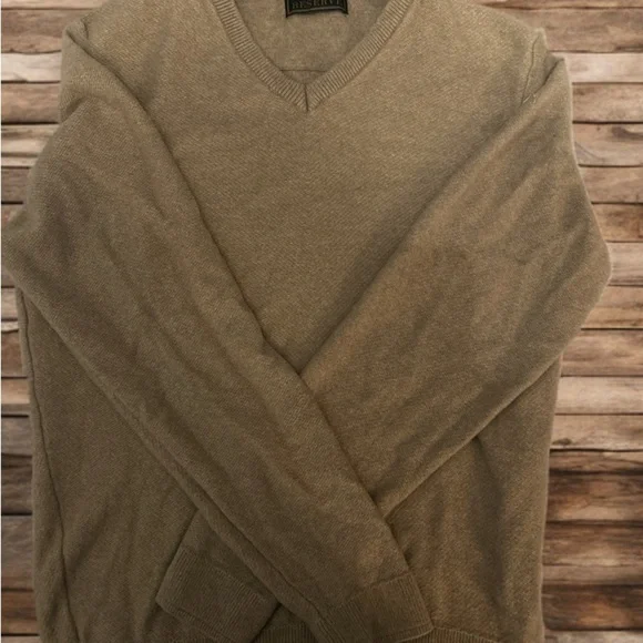 Jos. A. Bank V-Neck Tan Sweater Timeless Knit - Picture 2 of 3